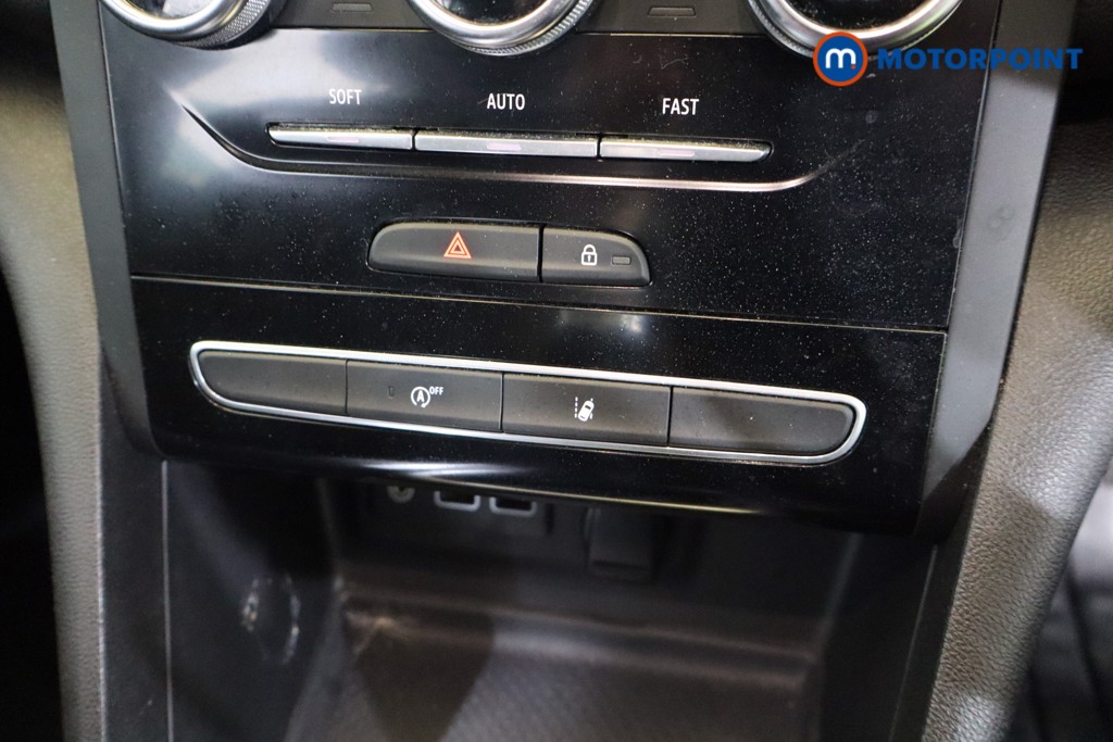 Renault Megane Iconic Manual Petrol Estate - Stock Number (1574325) - 10th supplementary image