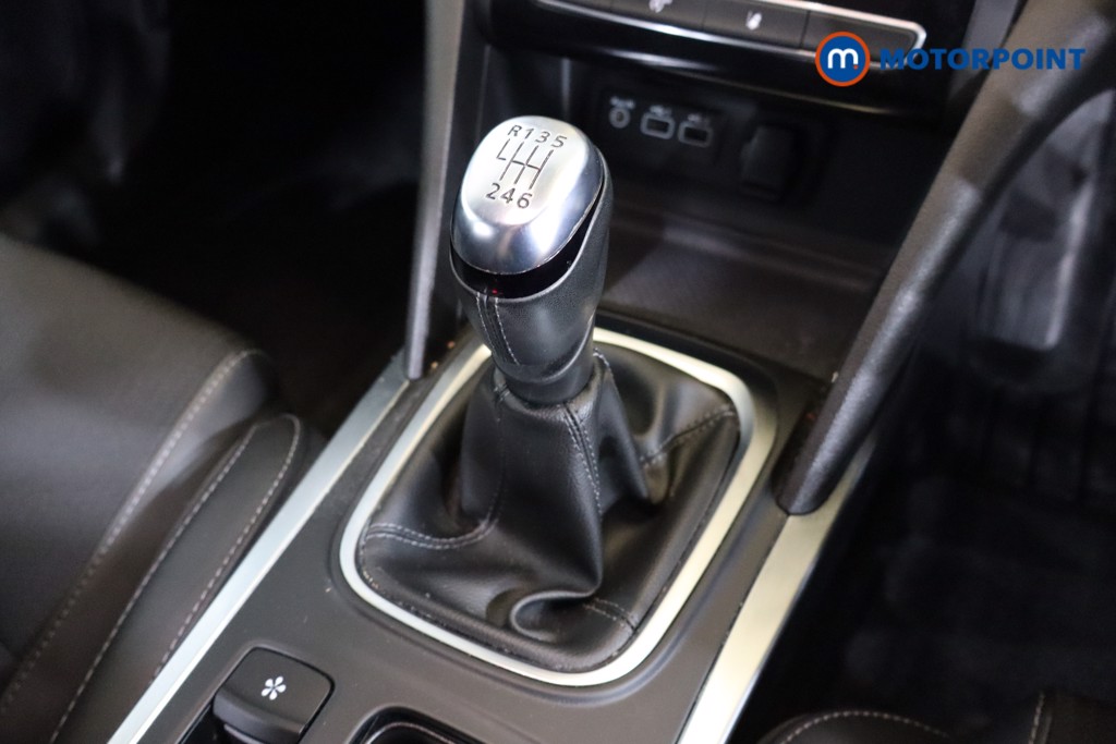 Renault Megane Iconic Manual Petrol Estate - Stock Number (1574325) - 11th supplementary image