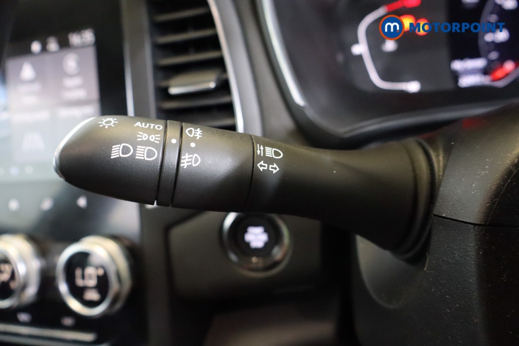 Renault Megane Iconic Manual Petrol Estate - Stock Number (1574325) - 14th supplementary image