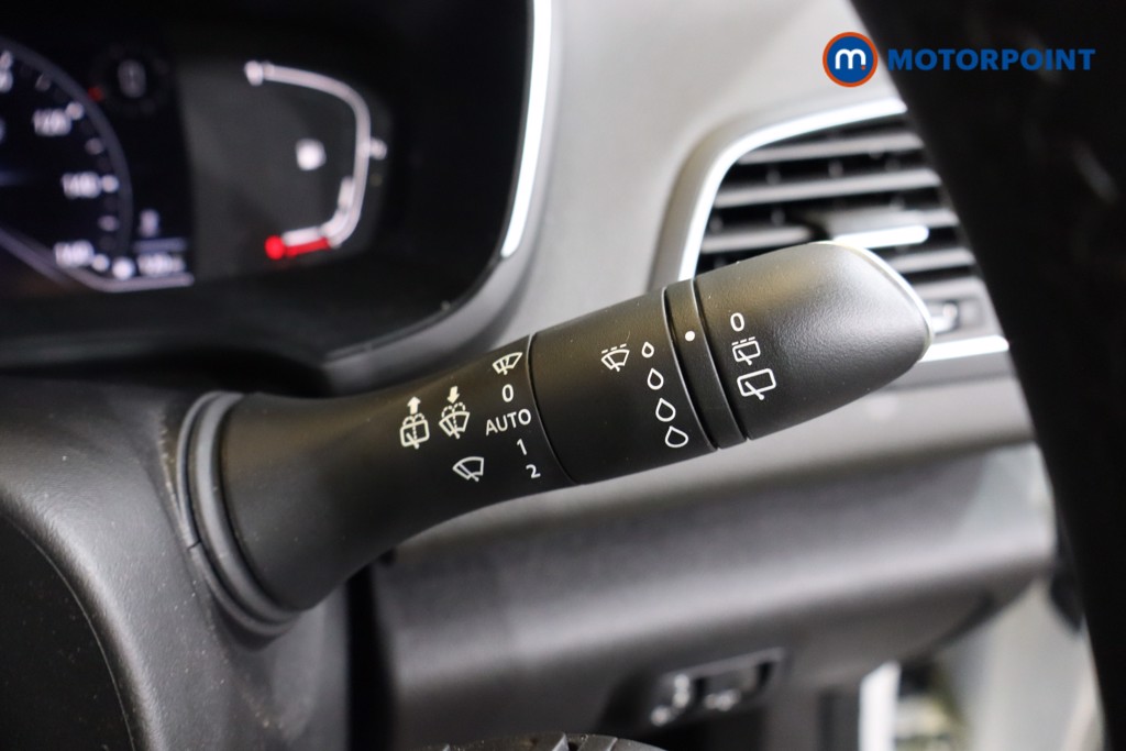 Renault Megane Iconic Manual Petrol Estate - Stock Number (1574325) - 15th supplementary image