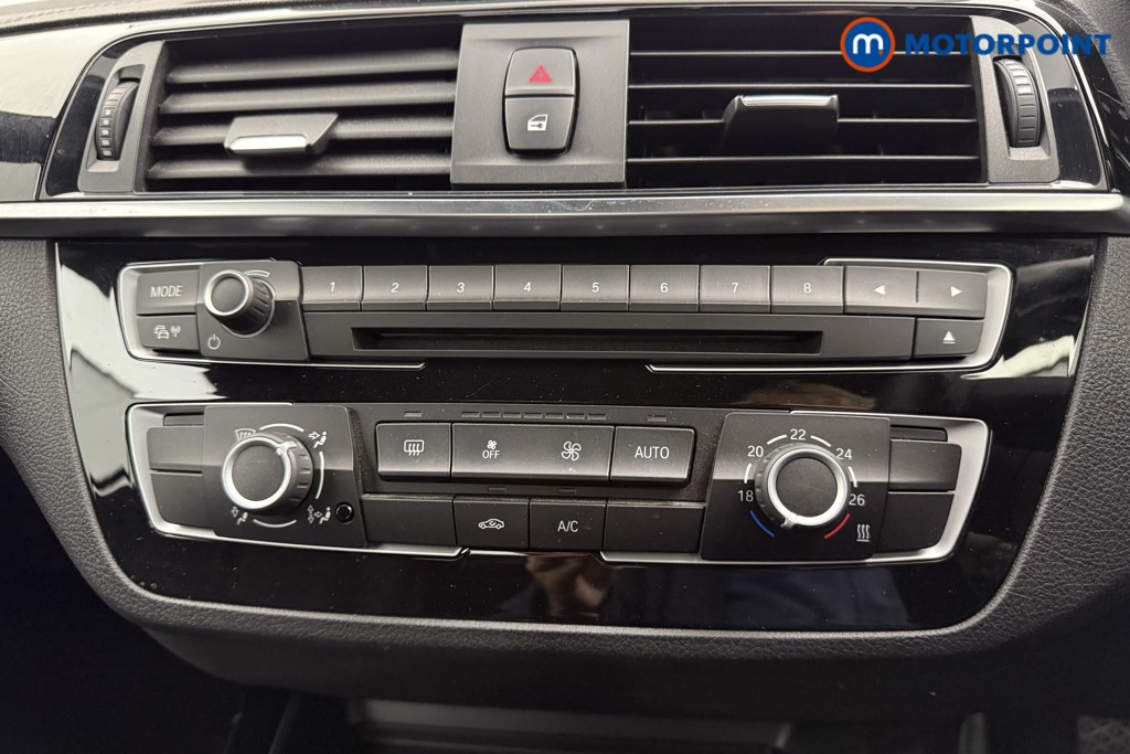 BMW 2 Series Sport Manual Petrol Convertible - Stock Number (1574338) - 11th supplementary image