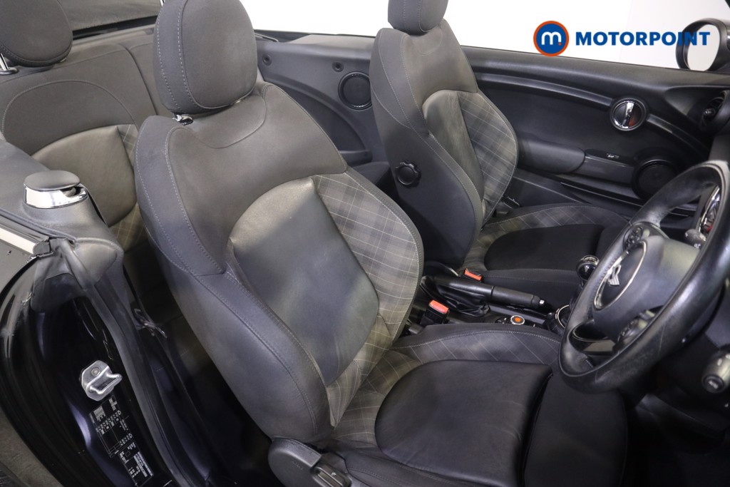 Mini Convertible Cooper Manual Petrol Convertible - Stock Number (1575129) - 4th supplementary image