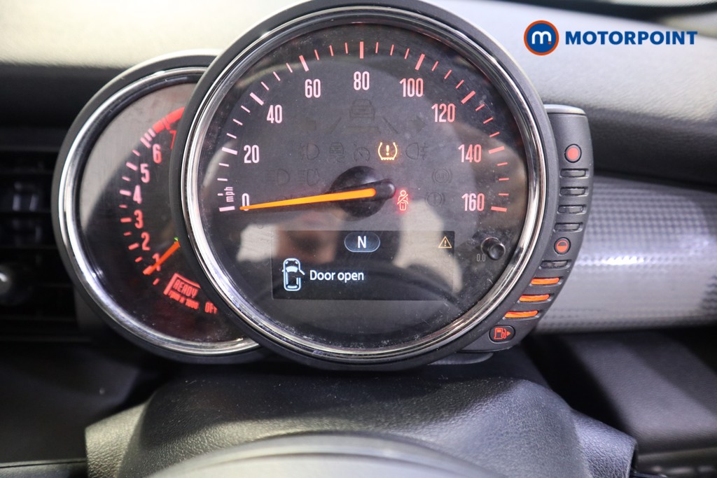 Mini Convertible Cooper Manual Petrol Convertible - Stock Number (1575129) - 21st supplementary image