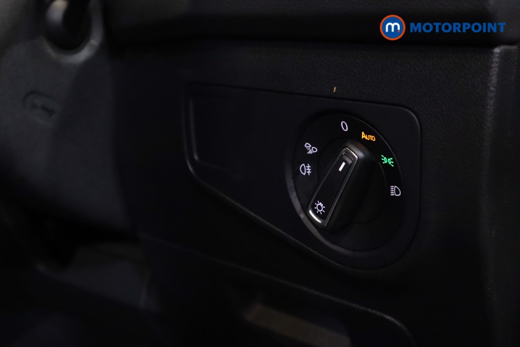Volkswagen Tiguan R-Line Automatic Petrol SUV - Stock Number (1575133) - 4th supplementary image