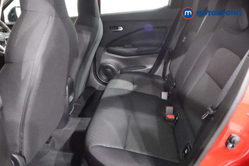 Nissan Juke Acenta Premium Automatic Petrol SUV - Stock Number (1575556) - 5th supplementary image