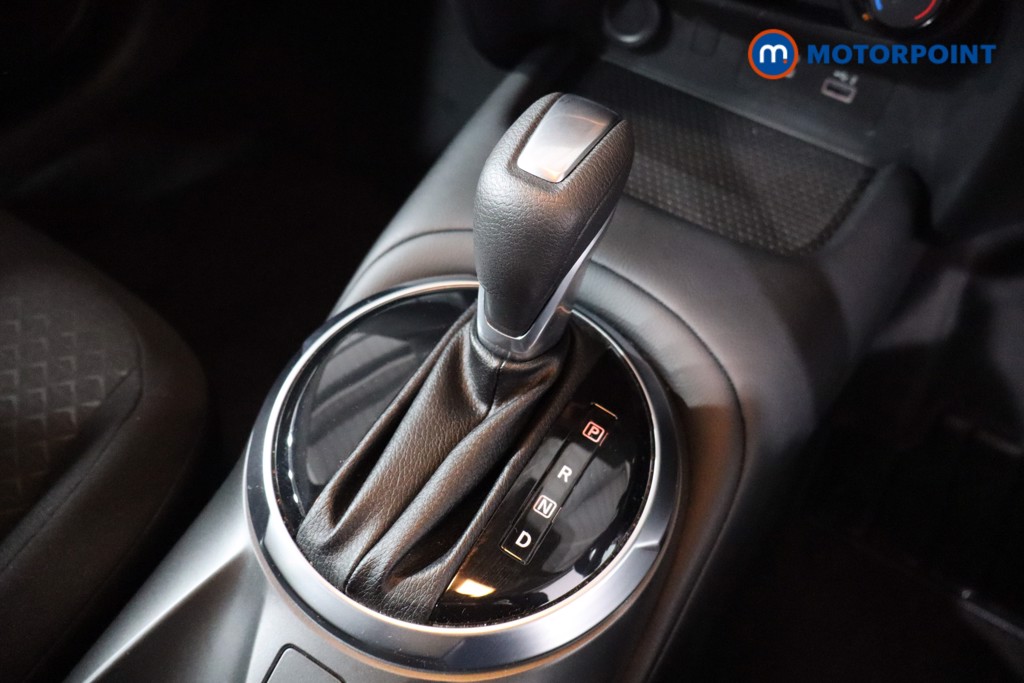 Nissan Juke Acenta Premium Automatic Petrol SUV - Stock Number (1575556) - 14th supplementary image