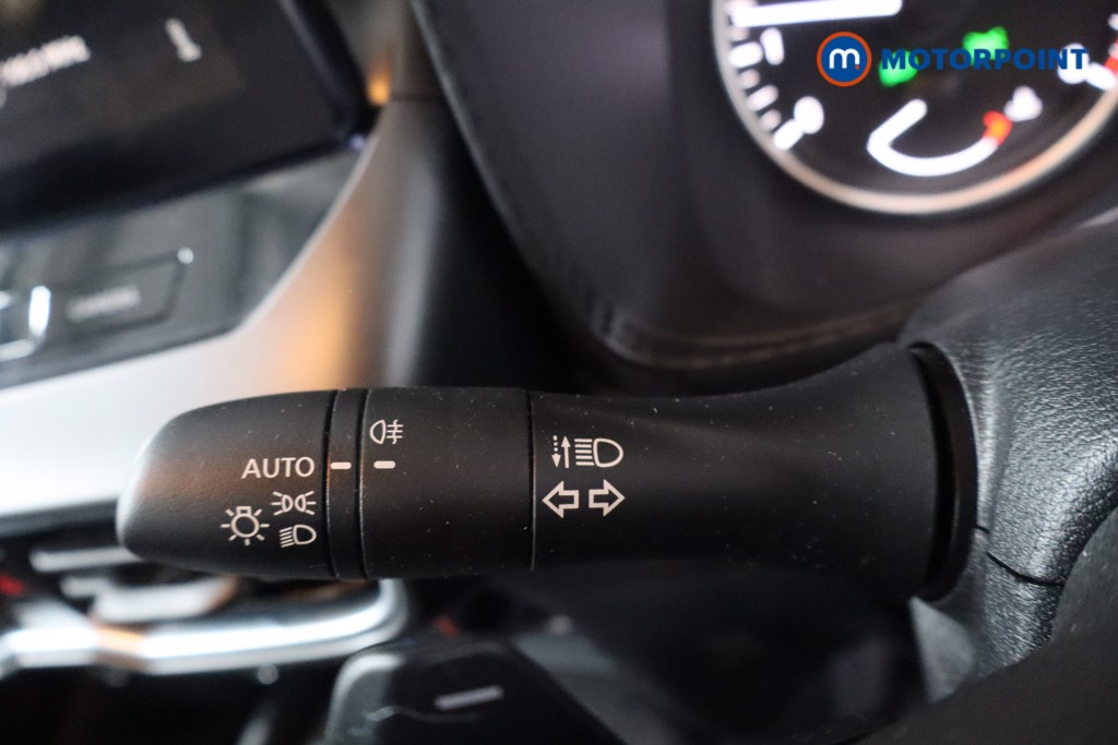 Nissan Juke Acenta Premium Automatic Petrol SUV - Stock Number (1575556) - 19th supplementary image