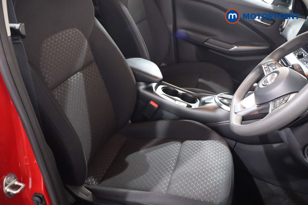 Nissan Juke Acenta Premium Automatic Petrol SUV - Stock Number (1575556) - 23rd supplementary image