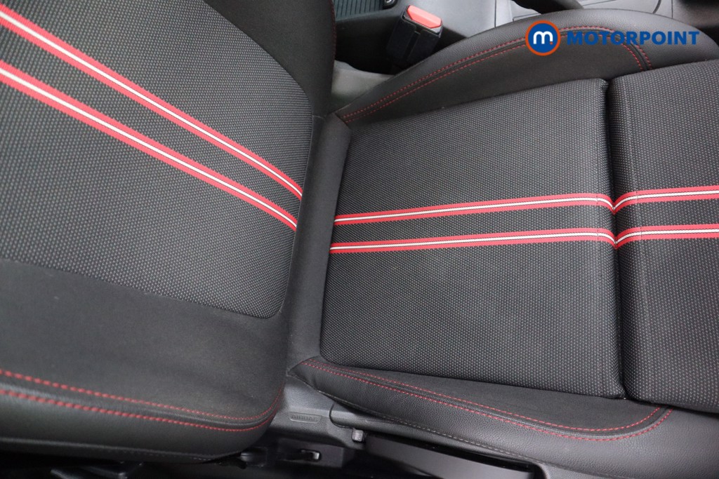 Vauxhall Crossland GS Manual Petrol SUV - Stock Number (1575911) - 13th supplementary image