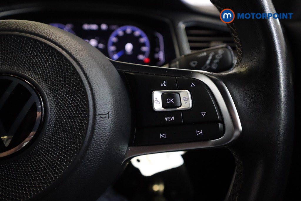 Volkswagen T-Roc R-Line Automatic Petrol SUV - Stock Number (1575970) - 11th supplementary image