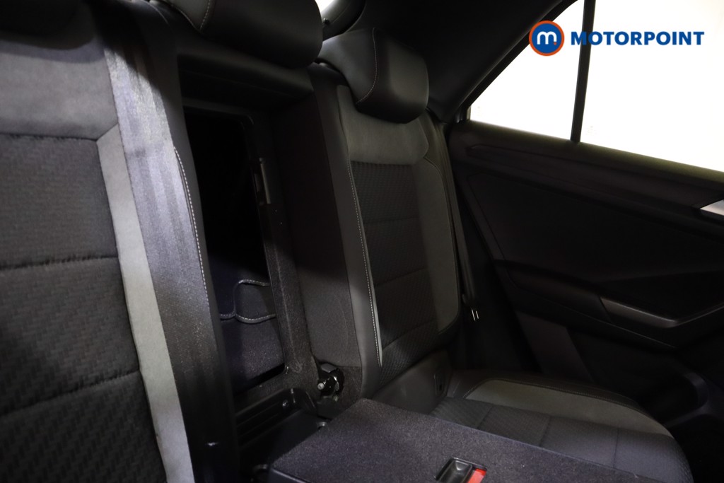 Volkswagen T-Roc R-Line Automatic Petrol SUV - Stock Number (1575970) - 29th supplementary image