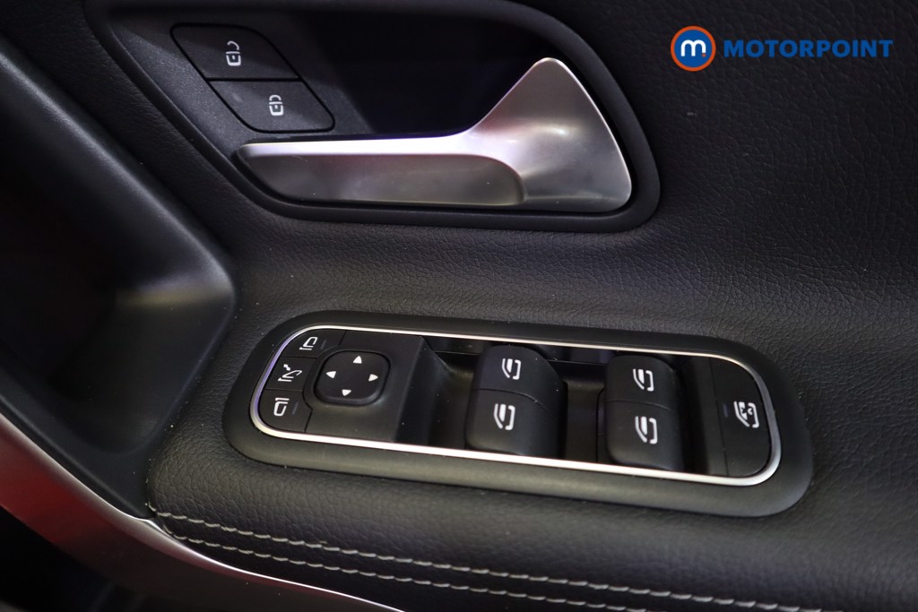 Mercedes-Benz CLA Amg Line Automatic Petrol Plug-In Hybrid Coupe - Stock Number (1575975) - 4th supplementary image