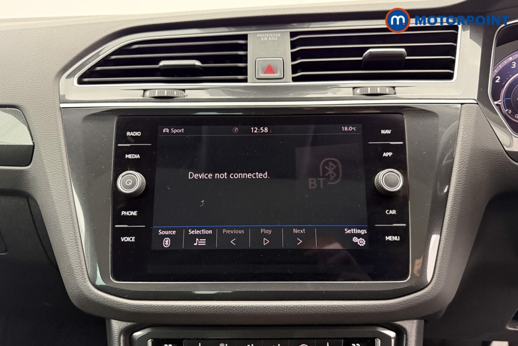 Volkswagen Tiguan SEL Automatic Petrol SUV - Stock Number (1576107) - 6th supplementary image
