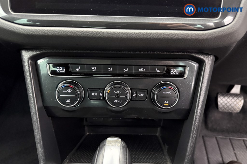 Volkswagen Tiguan SEL Automatic Petrol SUV - Stock Number (1576107) - 11th supplementary image