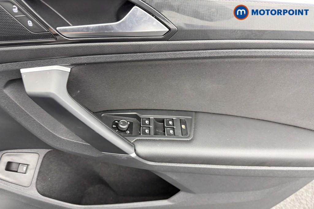 Volkswagen Tiguan SEL Automatic Petrol SUV - Stock Number (1576107) - 16th supplementary image