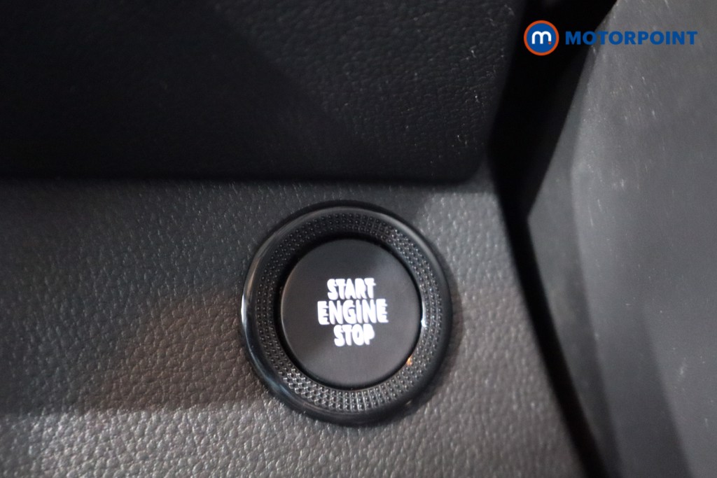 Dacia Sandero Expression Manual Petrol Hatchback - Stock Number (1576600) - 13th supplementary image