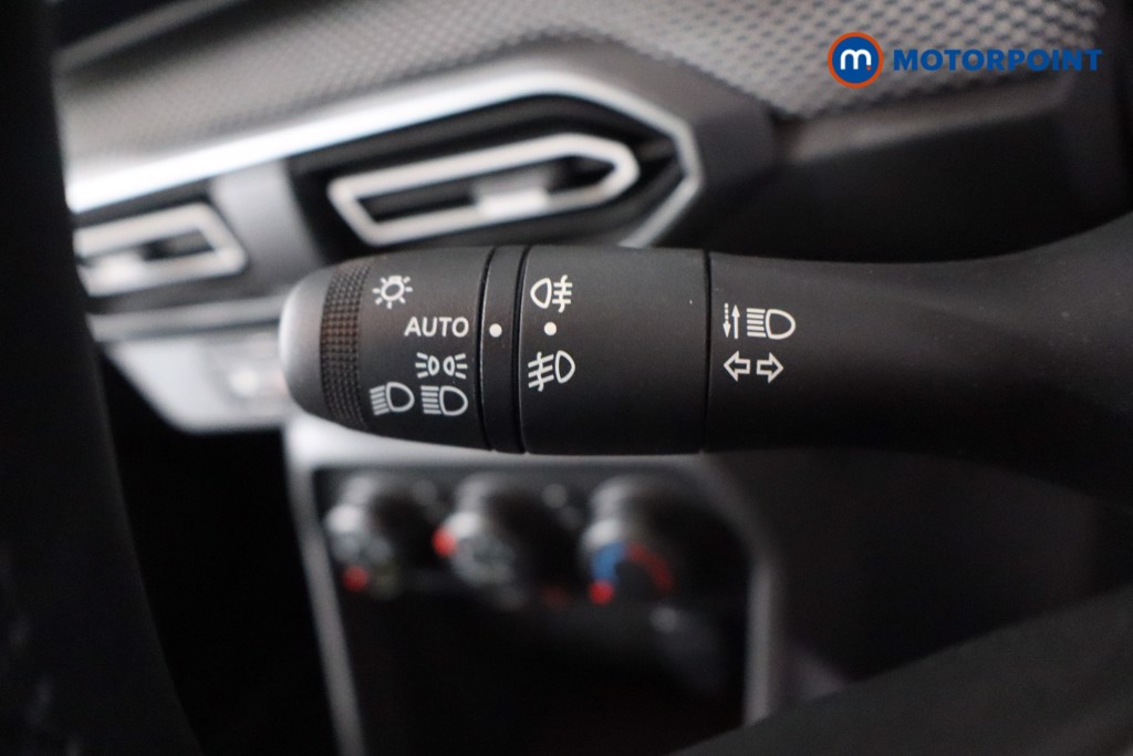 Dacia Sandero Expression Manual Petrol Hatchback - Stock Number (1576600) - 20th supplementary image