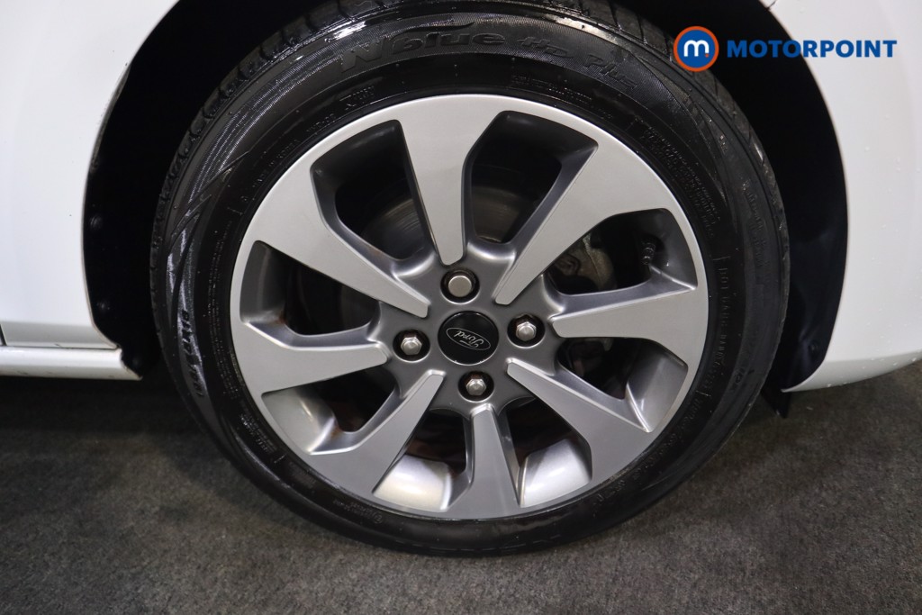 Ford Fiesta Titanium Manual Petrol Hatchback - Stock Number (1576685) - 16th supplementary image