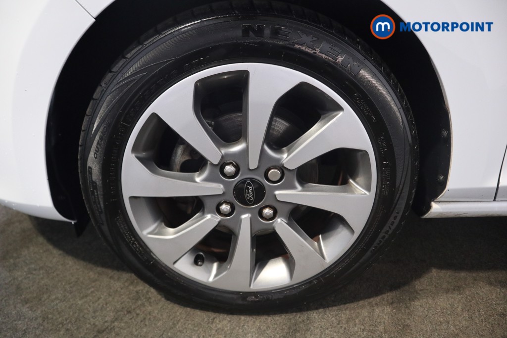 Ford Fiesta Titanium Manual Petrol Hatchback - Stock Number (1576685) - 17th supplementary image