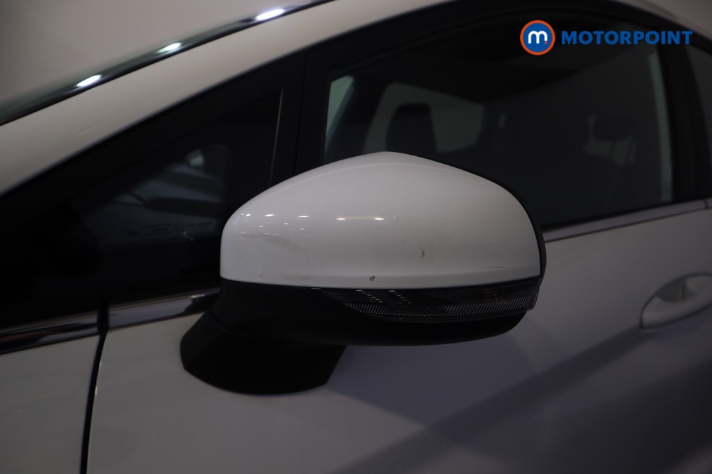Ford Fiesta Titanium Manual Petrol Hatchback - Stock Number (1576685) - 23rd supplementary image