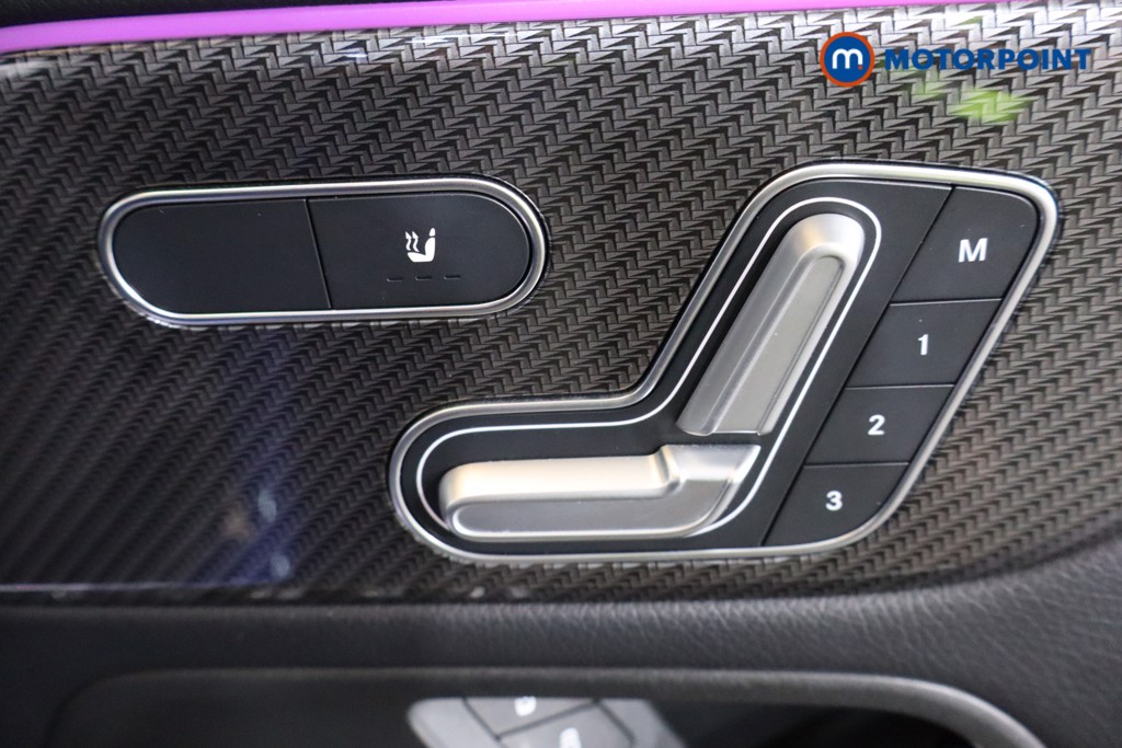 Mercedes-Benz GLB AMG Automatic Petrol SUV - Stock Number (1576691) - 18th supplementary image