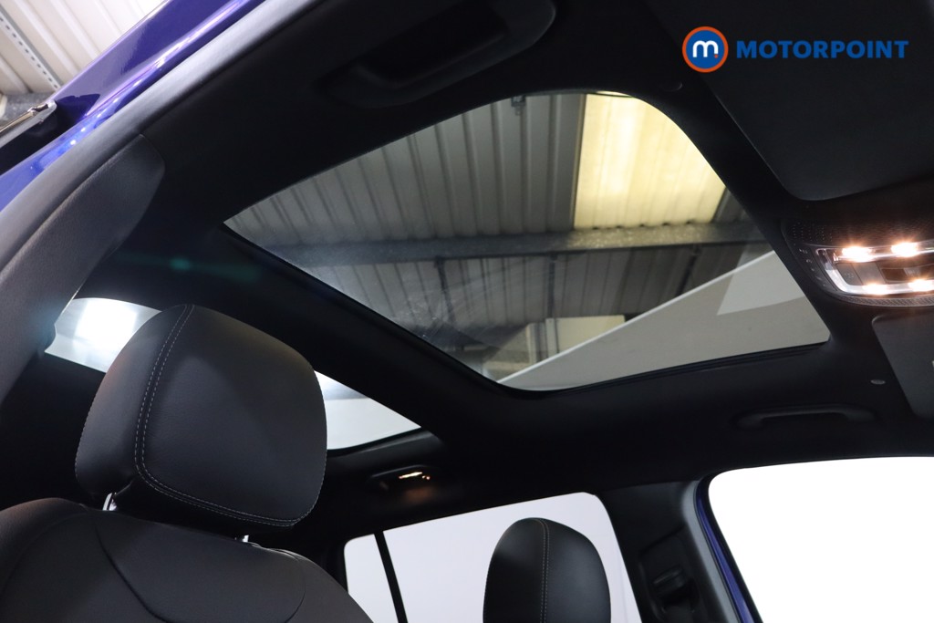 Mercedes-Benz GLB AMG Automatic Petrol SUV - Stock Number (1576691) - 26th supplementary image