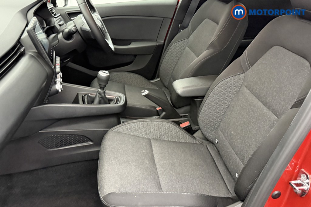 Renault Clio Iconic Manual Petrol Hatchback - Stock Number (1576721) - 21st supplementary image