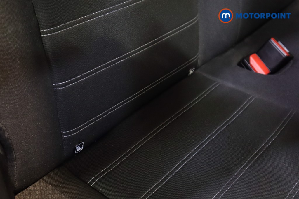 Dacia Duster Comfort Manual Diesel SUV - Stock Number (1576810) - 18th supplementary image