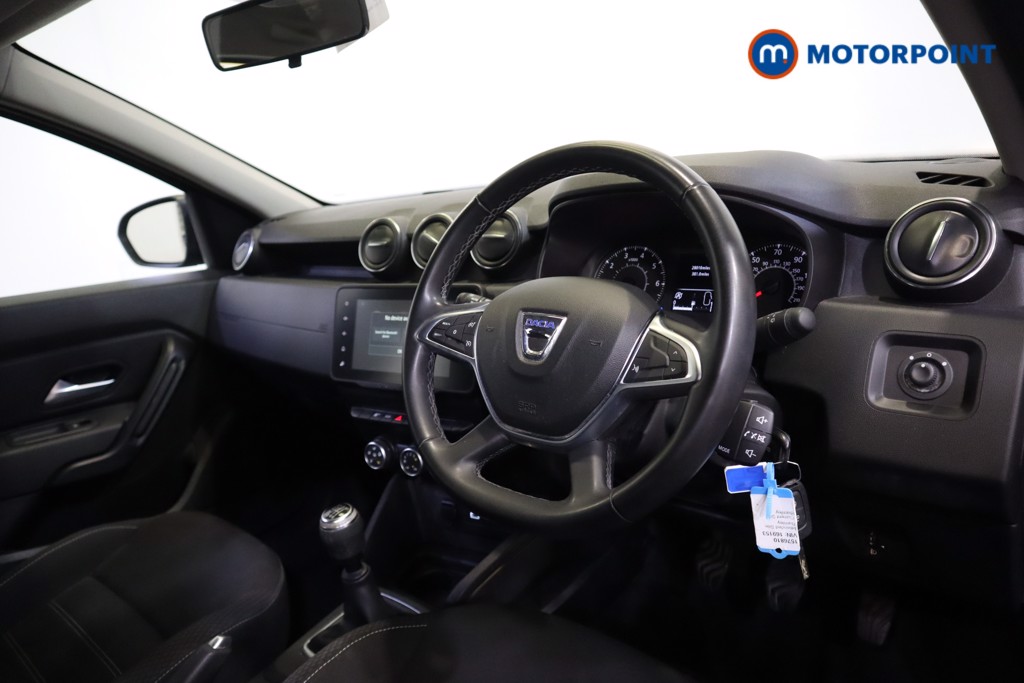 Dacia Duster Comfort Manual Diesel SUV - Stock Number (1576810) - 1st supplementary image