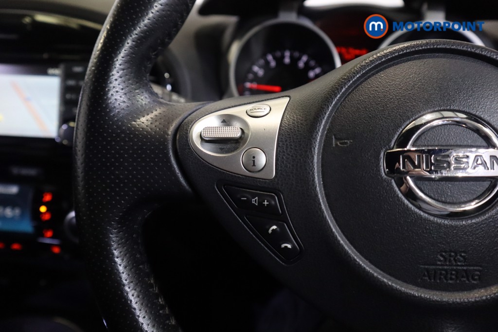 Nissan Juke N-Connecta Manual Petrol SUV - Stock Number (1576845) - 8th supplementary image