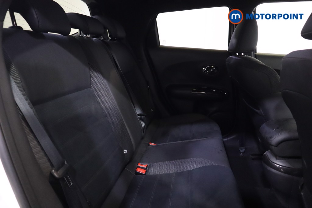 Nissan Juke N-Connecta Manual Petrol SUV - Stock Number (1576845) - 19th supplementary image