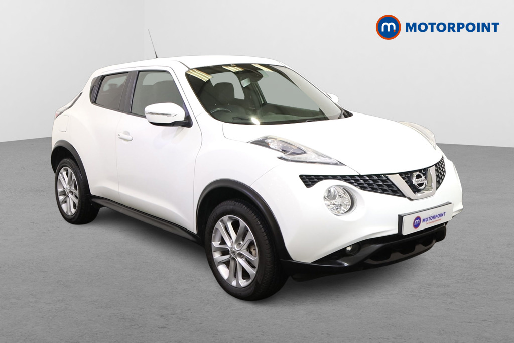 Nissan Juke N-Connecta Manual Petrol SUV - Stock Number (1576845) - Drivers side front corner