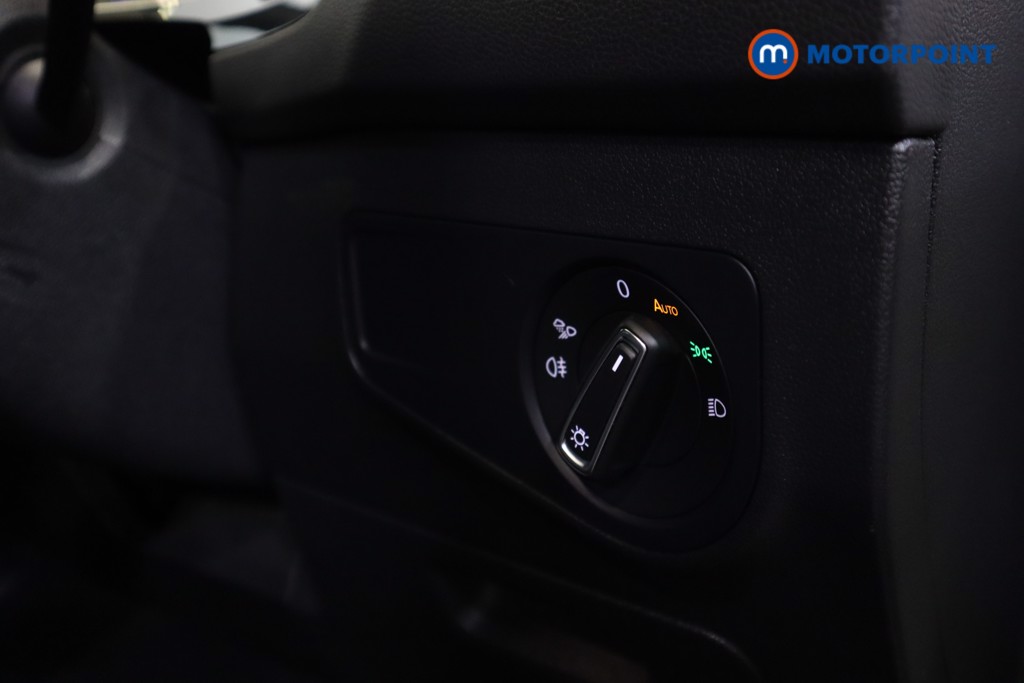 Volkswagen Tiguan R-Line Automatic Petrol SUV - Stock Number (1577182) - 4th supplementary image