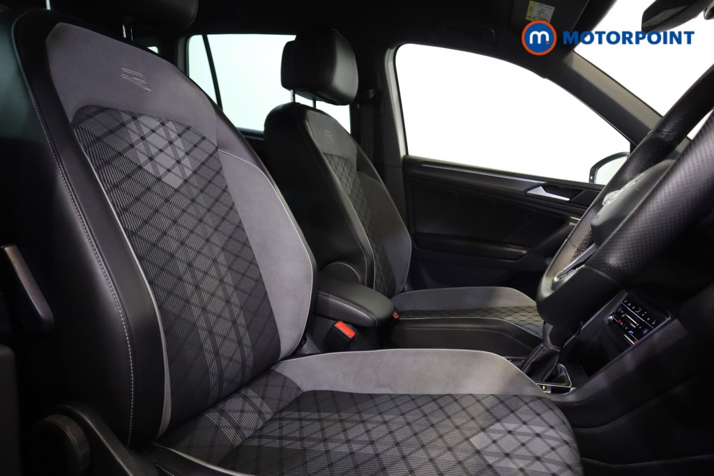 Volkswagen Tiguan R-Line Automatic Petrol SUV - Stock Number (1577182) - 6th supplementary image