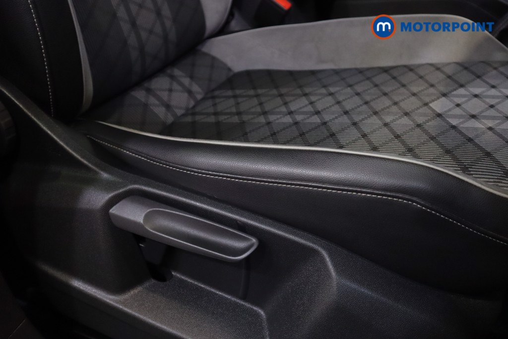Volkswagen Tiguan R-Line Automatic Petrol SUV - Stock Number (1577182) - 7th supplementary image