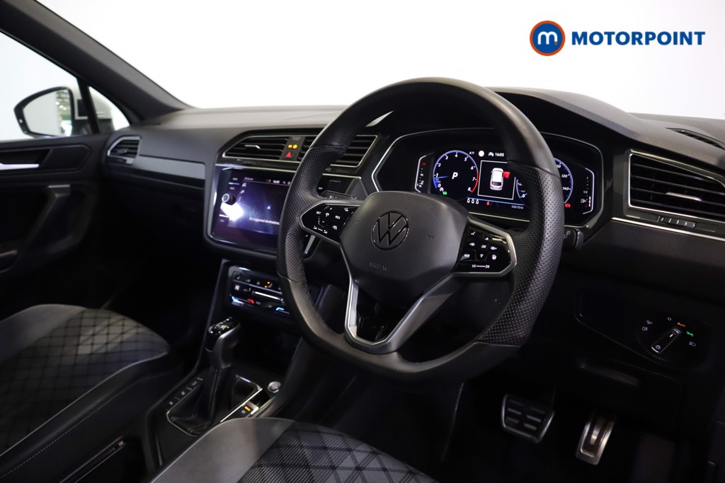 Volkswagen Tiguan R-Line Automatic Petrol SUV - Stock Number (1577182) - 1st supplementary image