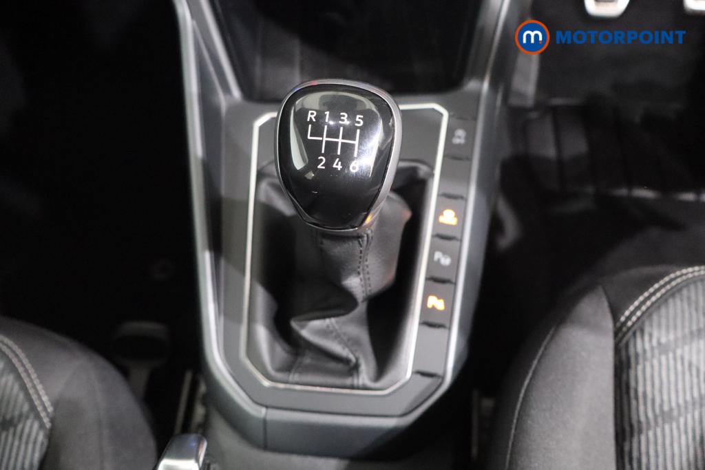 Volkswagen Taigo R-Line Manual Petrol SUV - Stock Number (1577331) - 4th supplementary image