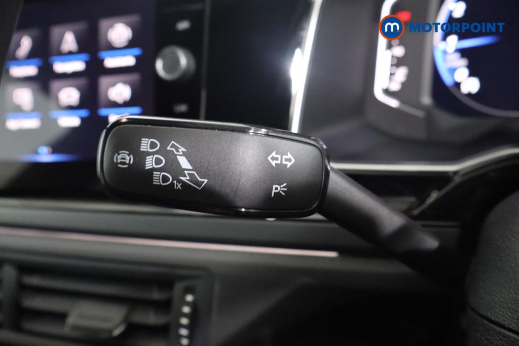 Volkswagen Taigo R-Line Manual Petrol SUV - Stock Number (1577331) - 9th supplementary image