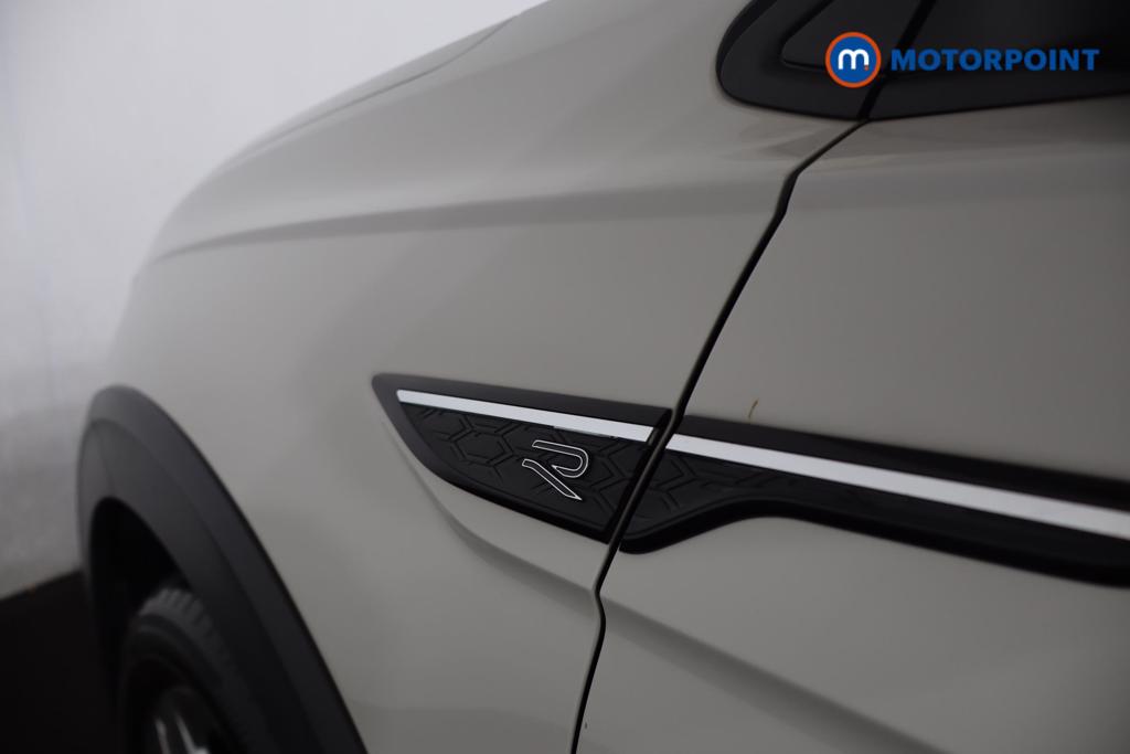 Volkswagen Taigo R-Line Manual Petrol SUV - Stock Number (1577331) - 23rd supplementary image