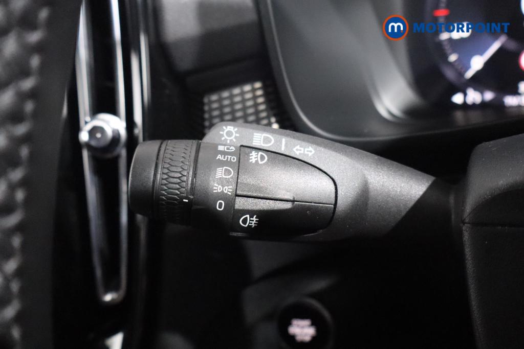 Volvo Xc40 R Design Automatic Petrol Plug-In Hybrid SUV - Stock Number (1577341) - 8th supplementary image