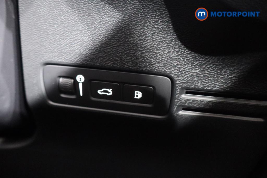 Volvo Xc40 R Design Automatic Petrol Plug-In Hybrid SUV - Stock Number (1577341) - 10th supplementary image