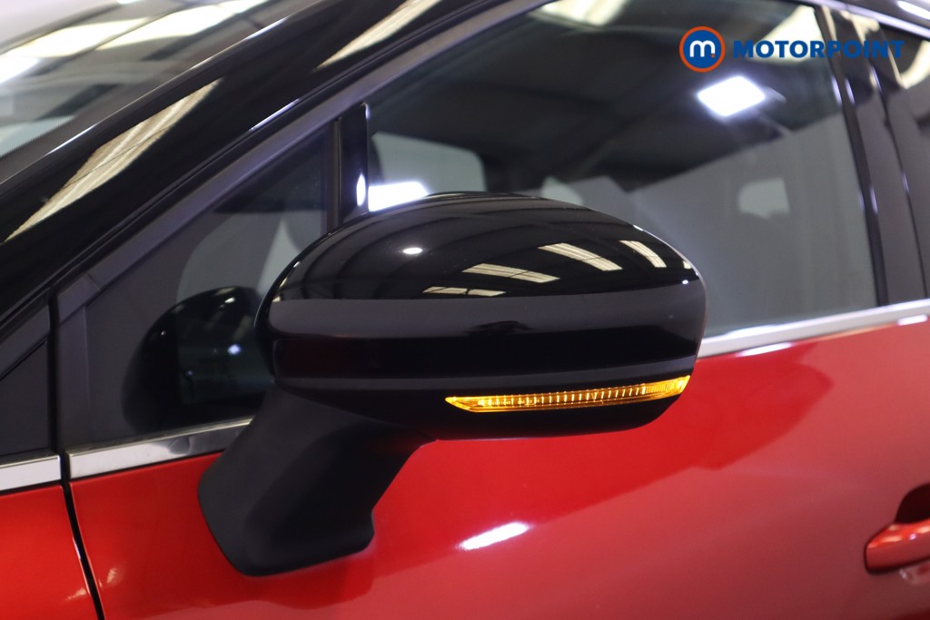 Renault Captur Se Edition Manual Petrol SUV - Stock Number (1577496) - 38th supplementary image