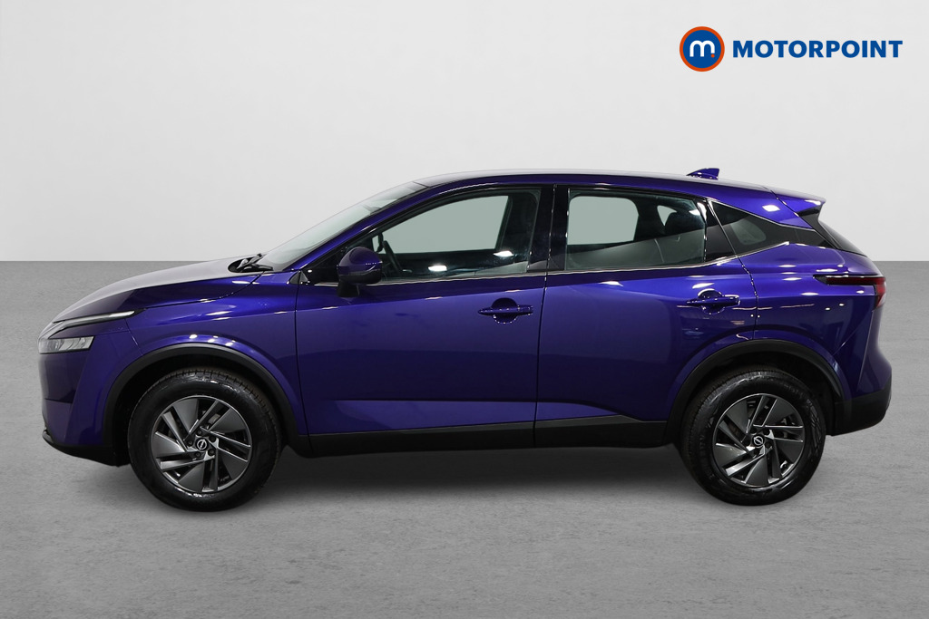 Nissan Qashqai Acenta Premium Automatic Petrol SUV - Stock Number (1577517) - Passenger side