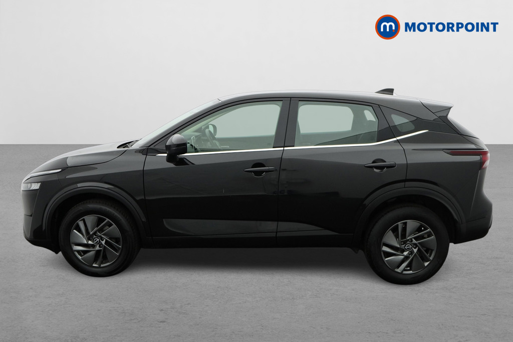 Nissan Qashqai Acenta Premium Automatic Petrol SUV - Stock Number (1577523) - Passenger side