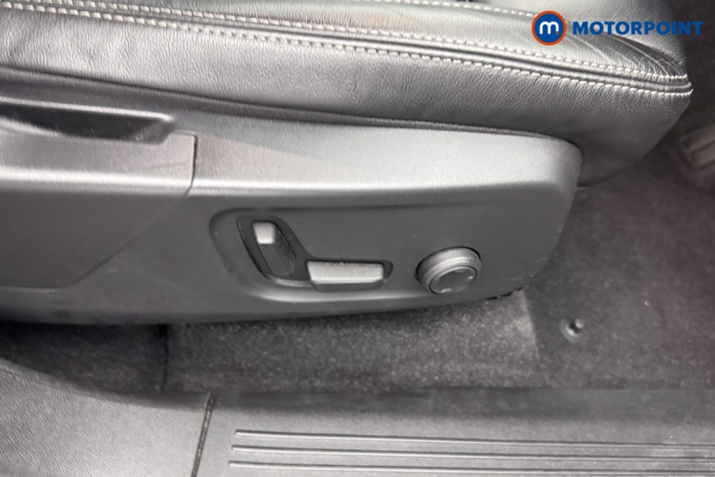 Volvo Xc40 Twin Plus Automatic Electric SUV - Stock Number (1577711) - 15th supplementary image