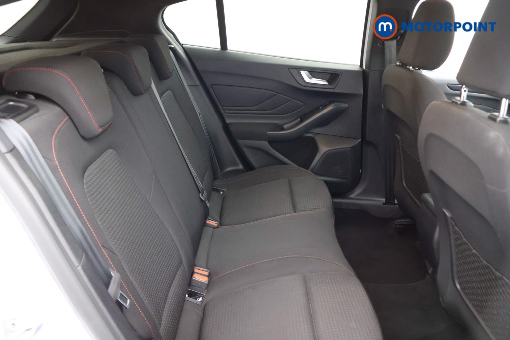 Ford Focus St-Line Edition Manual Petrol-Electric Hybrid Hatchback - Stock Number (1577842) - 12th supplementary image