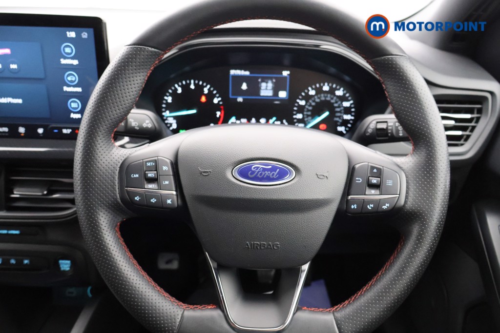 Ford Focus St-Line Edition Manual Petrol-Electric Hybrid Hatchback - Stock Number (1577842) - 1st supplementary image