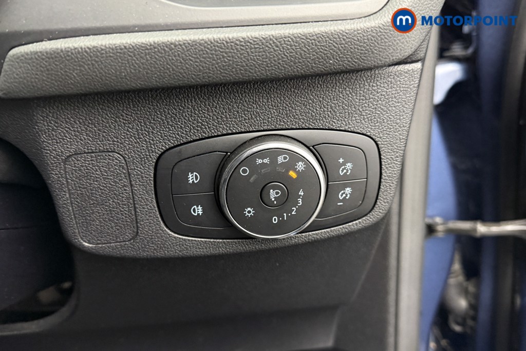 Ford Focus St-Line Edition Manual Petrol-Electric Hybrid Hatchback - Stock Number (1577874) - 15th supplementary image