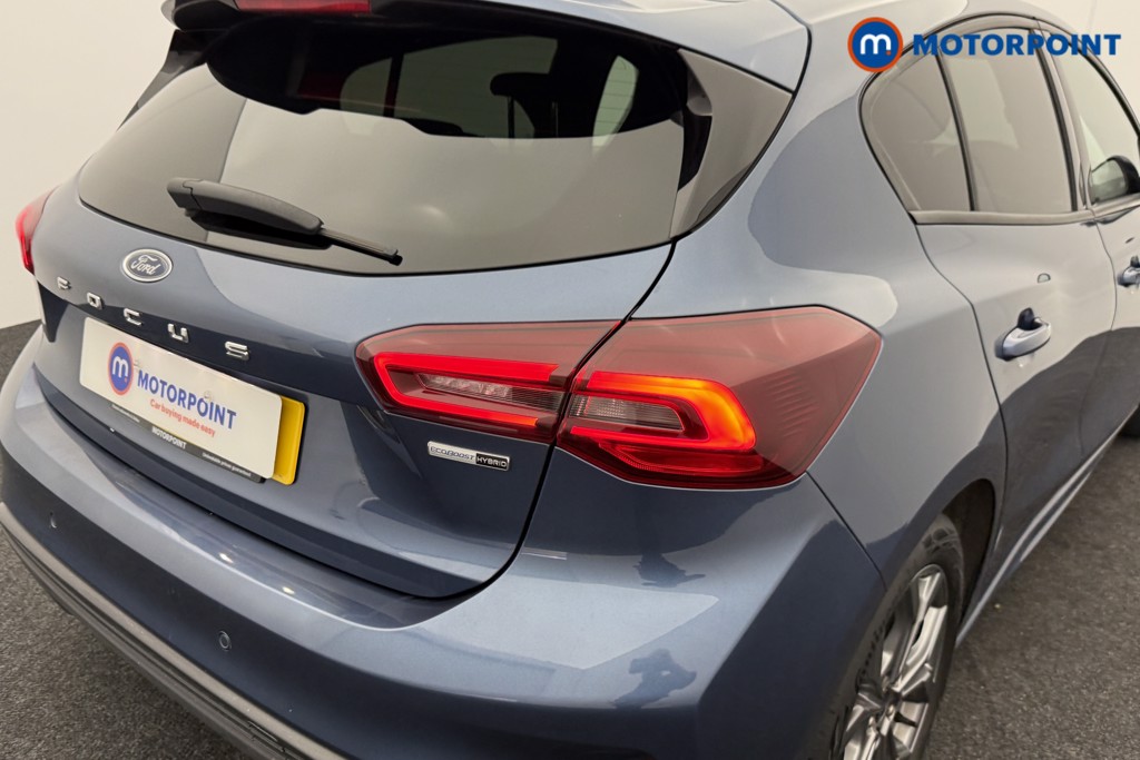 Ford Focus St-Line Edition Manual Petrol-Electric Hybrid Hatchback - Stock Number (1577874) - 25th supplementary image