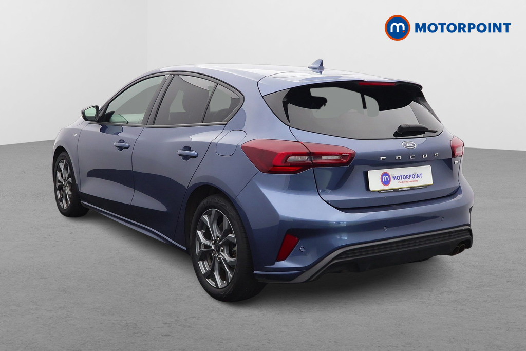 Ford Focus St-Line Edition Manual Petrol-Electric Hybrid Hatchback - Stock Number (1577874) - Passenger side rear corner